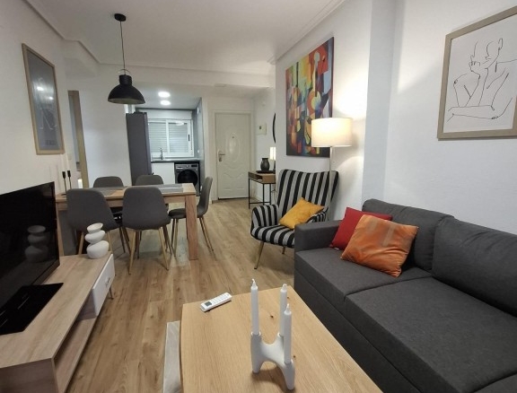 Imagen 2 de Apartamento reformado con vistas al mar