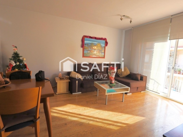 Imagen 1 de Espectacular duplex en Pineda.