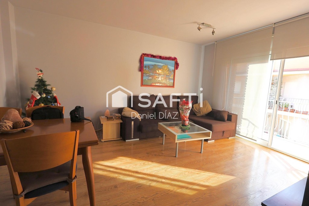 Imagen 1 de Espectacular duplex en Pineda.