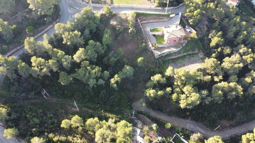 Imagen 2 de Terreno urbano en Cervelló a 18 min de Barcelona