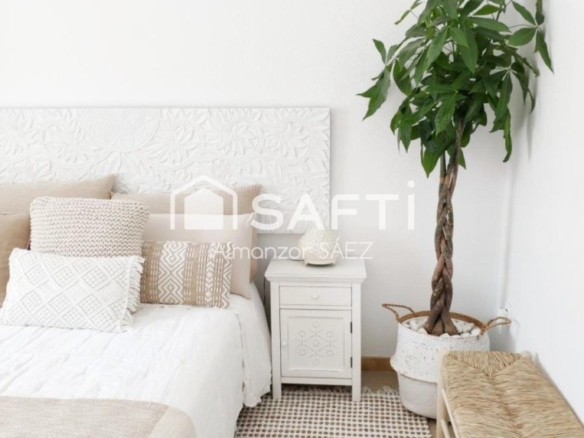 Imagen 3 de Chalet en finca con rentable Negocio Turístico