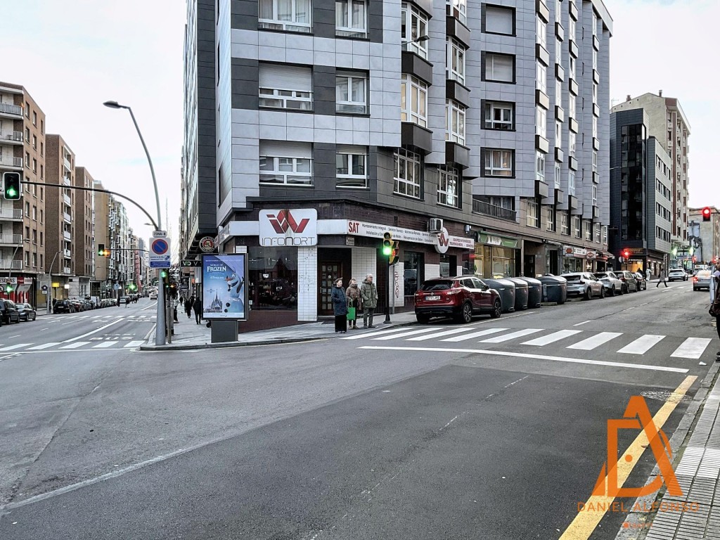 Imagen 1 de Máxima visibilidad en una de las avenidas más transitadas