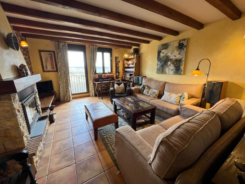 Imagen 3 de CASA DE PUEBLO