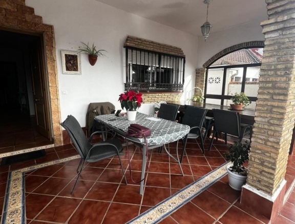 Imagen 2 de CHALET ESPECTACULAR EN CHICLANA