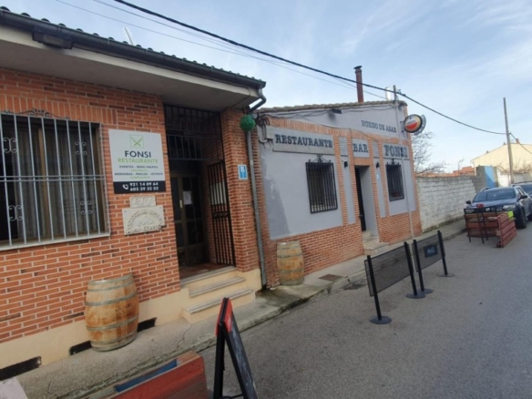 Imagen 3 de VENTA DE RESTAURANTE EN CUELLAR ACTUALMENTE EN FUNCIONAMIENTO