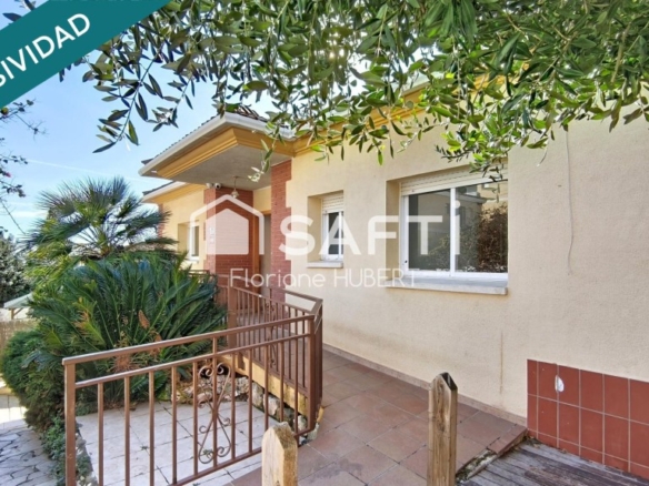 Imagen 4 de CASA UNIFAMILIAR 4 HAB 2 BAÑOS CON PISCINA COMUNITARIA