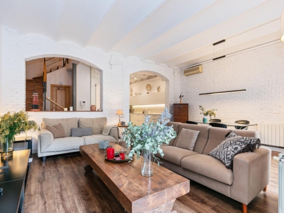 Imagen 4 de Espectacular duplex con patio en el eixample drecha