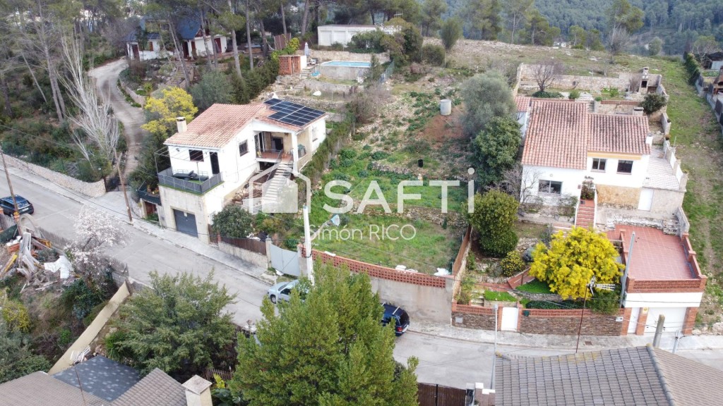 Imagen 1 de TERRENO RESIDENCIAL SOLEADO EN VALLIRANA