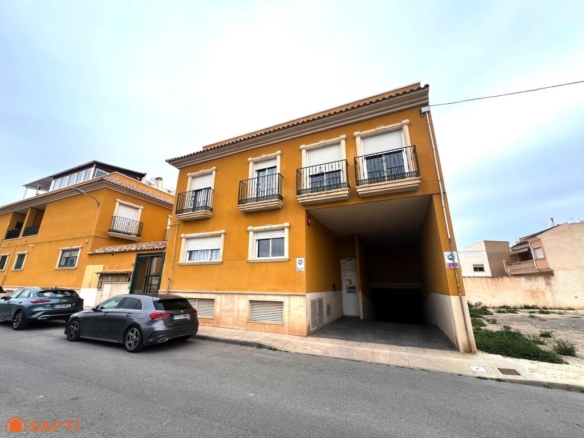 luz y tranquilidad para vivir a lo grande en Aspe.