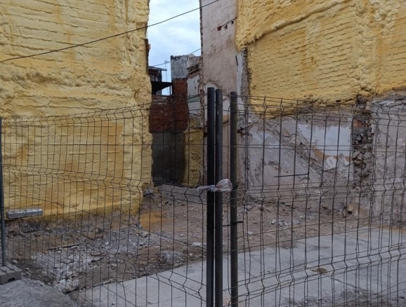 Imagen 1 de Solar urbano junto al casco histórico de Villena - Sin Comisión