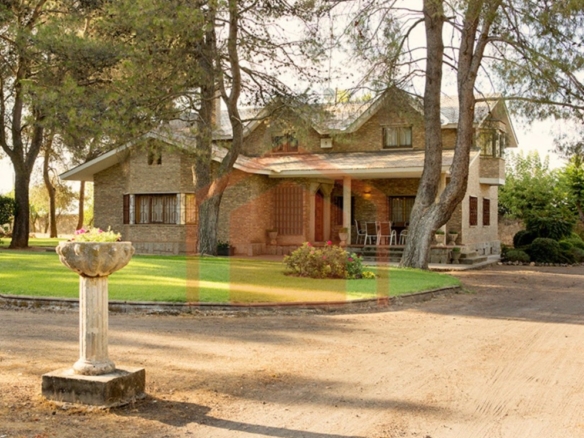 Imagen 2 de Chalet exclusivo a un paso de Salamanca