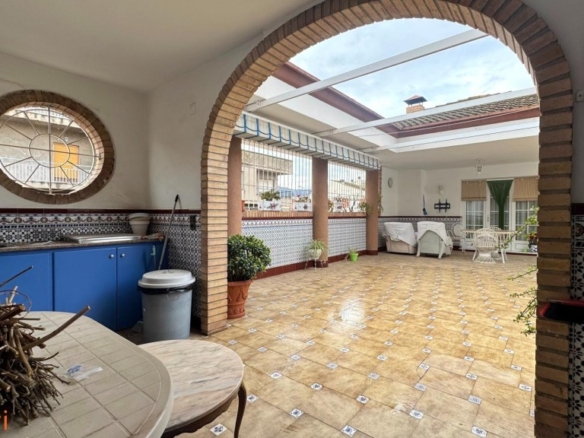 Imagen 1 de 322 m² para vivir