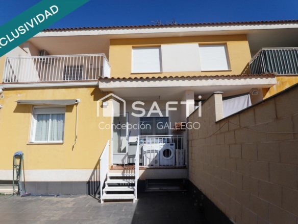 Imagen 2 de CASA ADOSADA EN CAMPO DE CRIPTANA