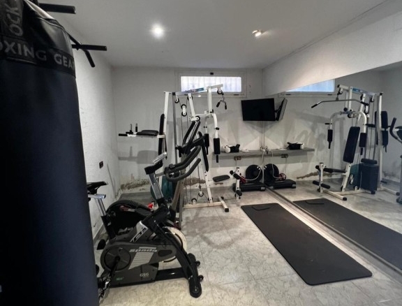 Imagen 4 de Espectacular villa a los 4 vientos con piscina en