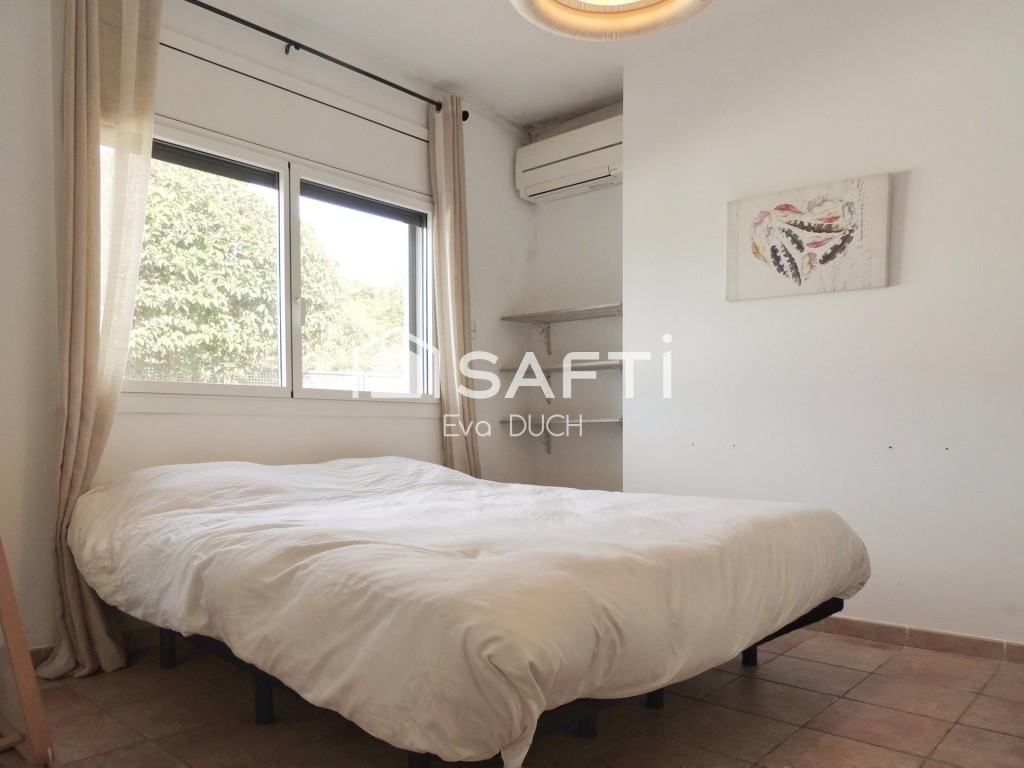 Imagen 4 de Casa con piscina climatizada y licencia turística en Mas Altaba