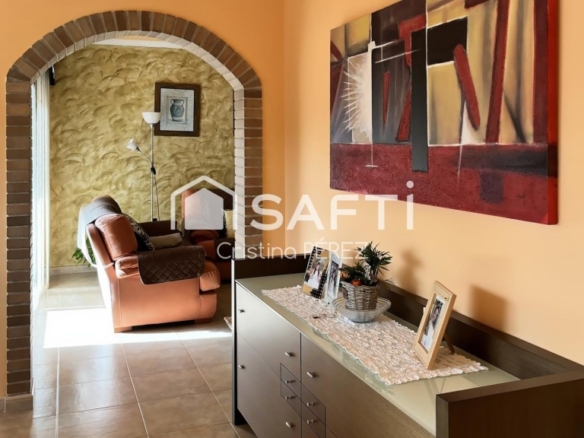 Imagen 1 de Casa unifamiliar aislada a 4 vientos