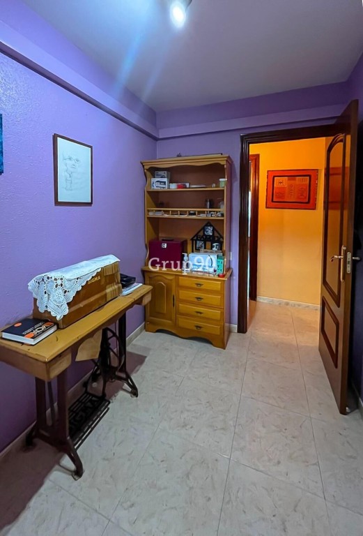 Imagen 4 de ? Magnífico piso exterior con balcón y ascensor – Luminoso y muy acogedor