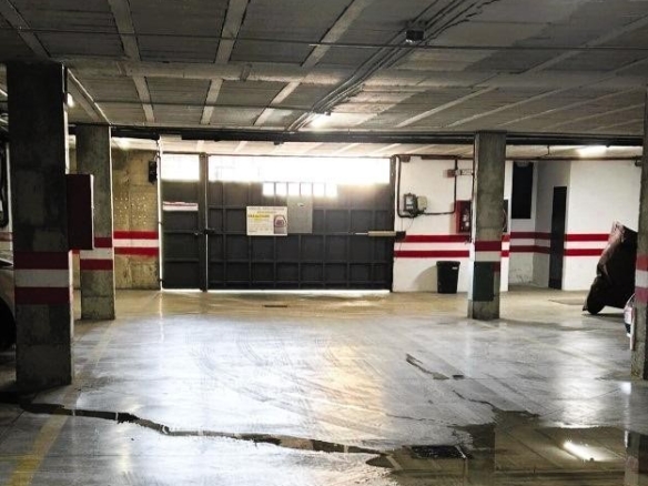 Imagen 3 de Parking coche en Venta en Sevilla Sevilla