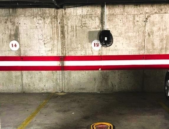 Imagen 4 de Parking coche en Venta en Sevilla Sevilla
