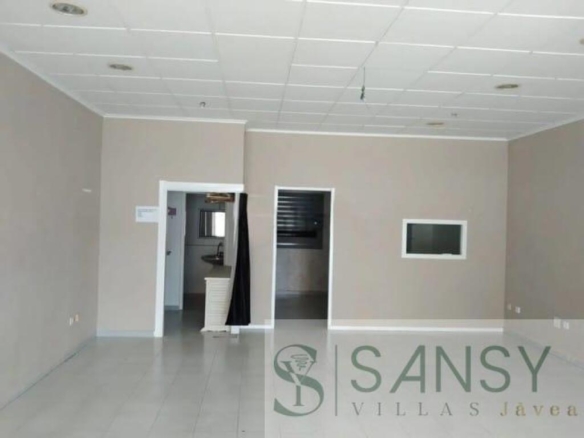 Imagen 3 de Local comercial en Alquiler en Javea/Xabia Alicante