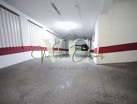 Imagen 4 de Parking coche en Alquiler en Torre Del Mar Málaga