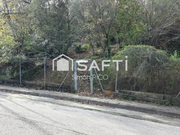 Imagen 4 de TERRENO COMPLETO EN CERVELLÓ A 18 MIN DE BCN