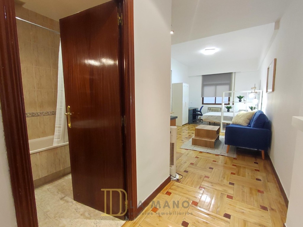 Imagen 2 de ¡¡IDEAL ESTUDIANTES INTERNACIONALES!! TRANQUILO Y COQUETO ESTUDIO AMUEBLADO CON CALEFACCIÓN CENTRAL INCLUIDA