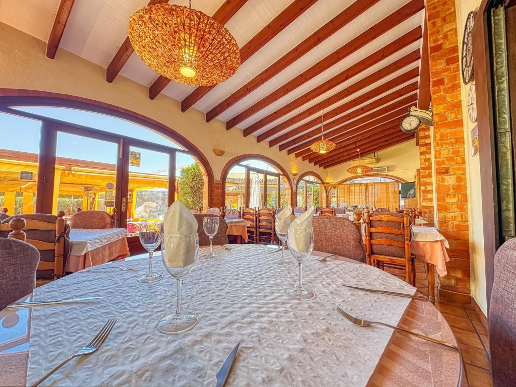 Imagen 2 de Local comercial en Alquiler en Ondara Valencia