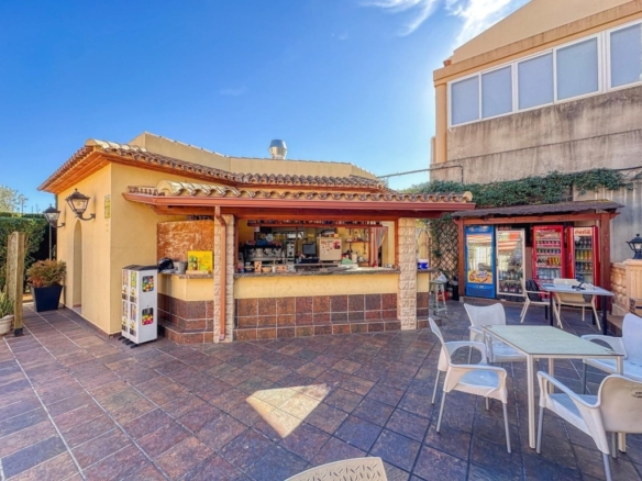 Imagen 4 de Local comercial en Alquiler en Ondara Valencia