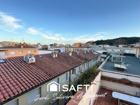 Imagen 3 de PISO REFORMADO CON LICENCIA TURÍSTICA EN LA COSTA BRAVA