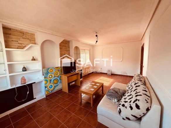 Imagen 4 de Safti vende chalet pareado en Nambroca.