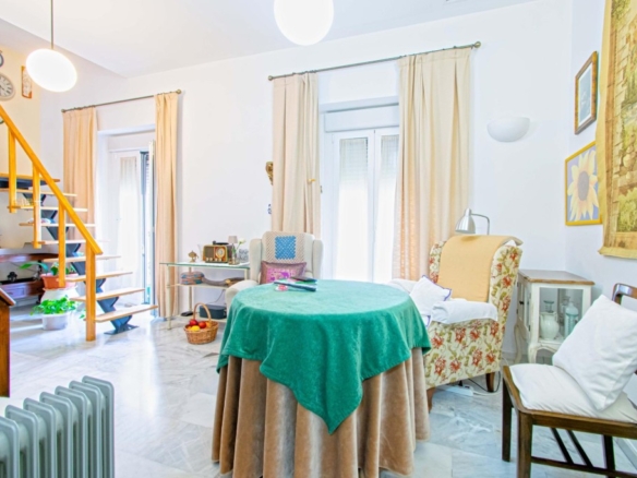 Imagen 2 de Espectacular vivienda con terraza junto Plaza de Santa Catalina!!!