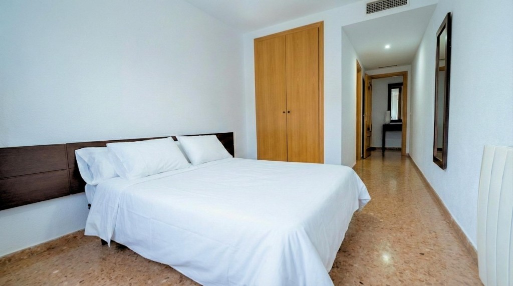 Imagen 1 de Piso amplio y luminoso con garaje y trastero en Zona Boqueras