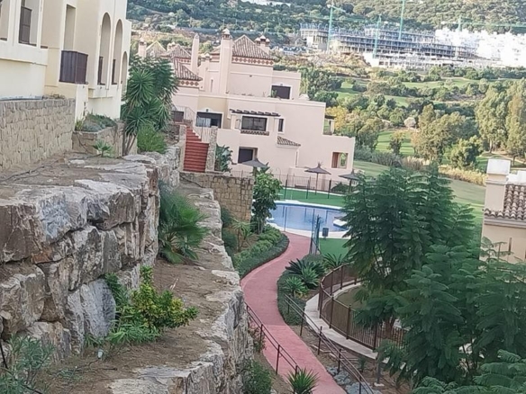 Imagen 3 de ESPLÉNDIDO PISO EN VENTA EN ESTEPONA