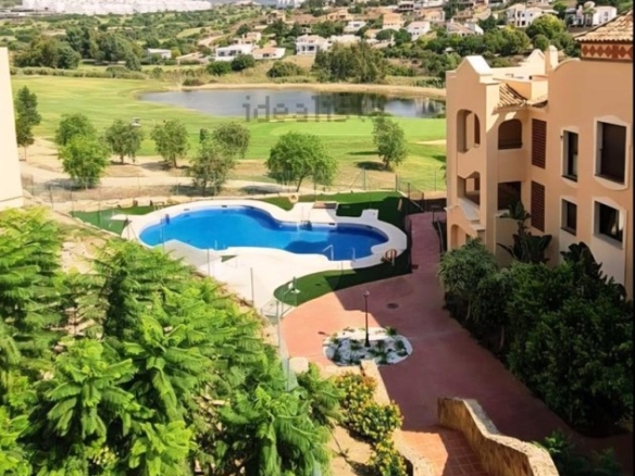 Imagen 2 de SE ALQUILA EN UNA URBANIZACIÓN MUY DEMANDA DE NUESTRA COTIZADA CIUDAD