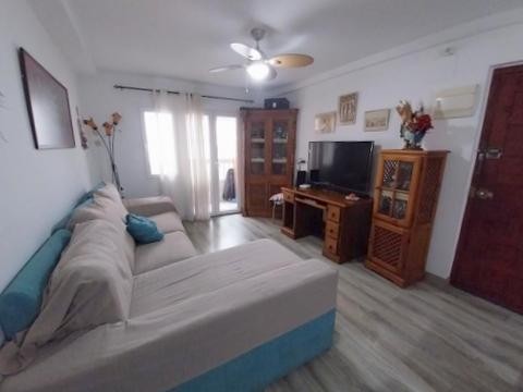 Imagen 2 de SE VENDE COQUETO PISO DE 75 M2