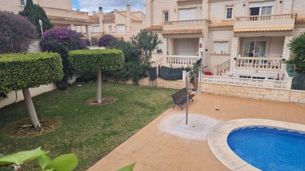 Imagen 4 de Casa-Chalet en Venta en Albir Alicante