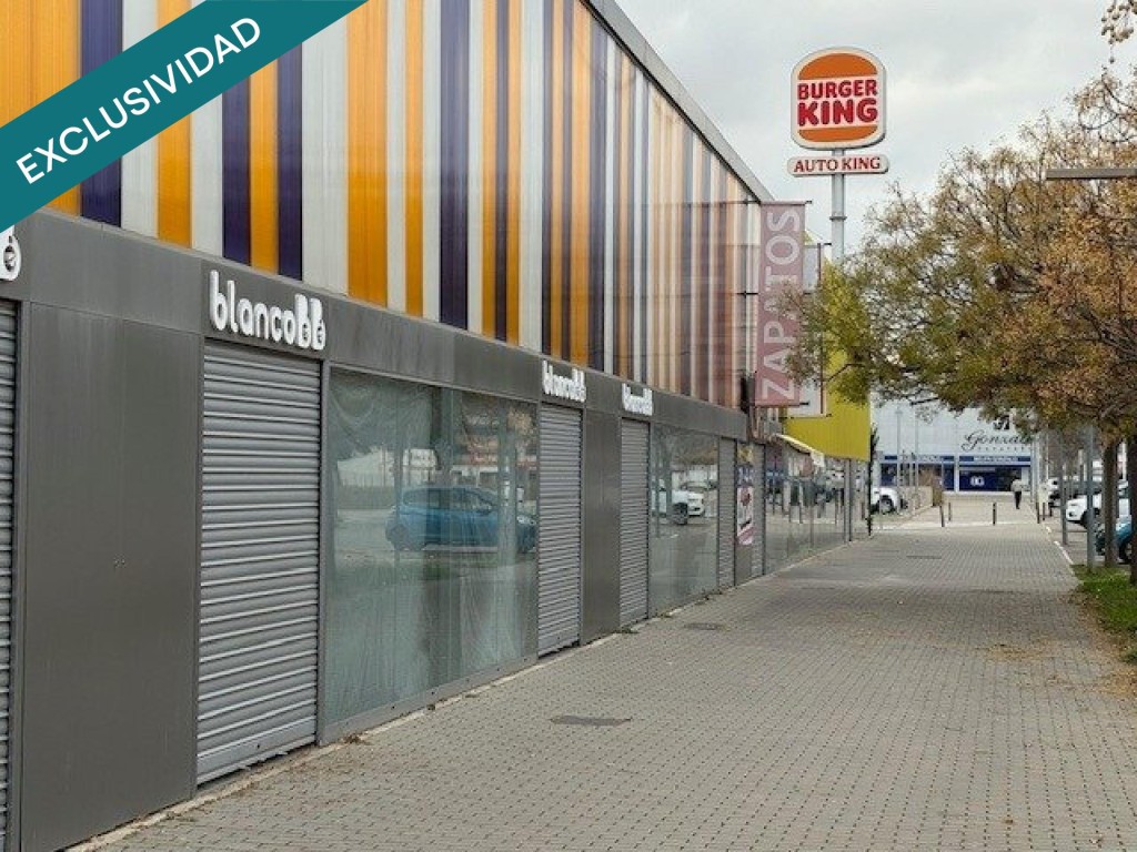 Imagen 1 de Se vende locales comerciales en una zona en crecimiento