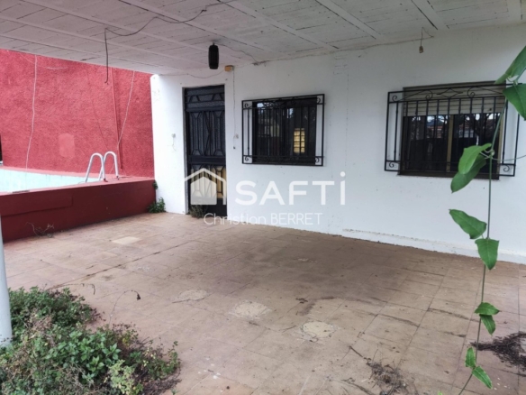 Imagen 1 de Chalet para reformar con piscina y gran parcela