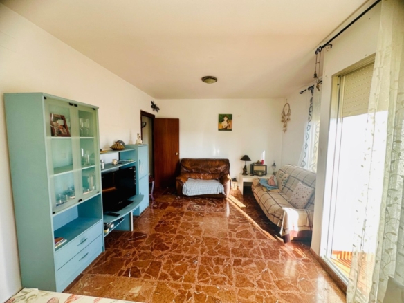 Imagen 2 de Luminoso piso en el centro de Santa Bárbara