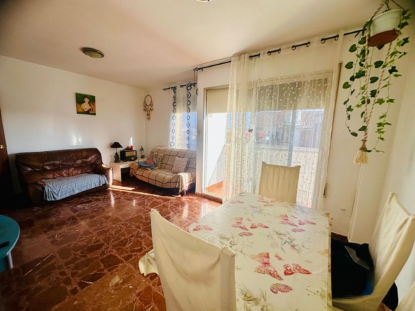 Imagen 1 de Luminoso piso en el centro de Santa Bárbara