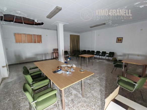 Imagen 1 de Local comercial en Venta en Vall D Uxo