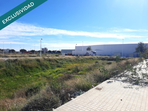 Imagen 4 de FABULOSO SUELO URBANO ESQUINERO PARA CINCO PAREADOS