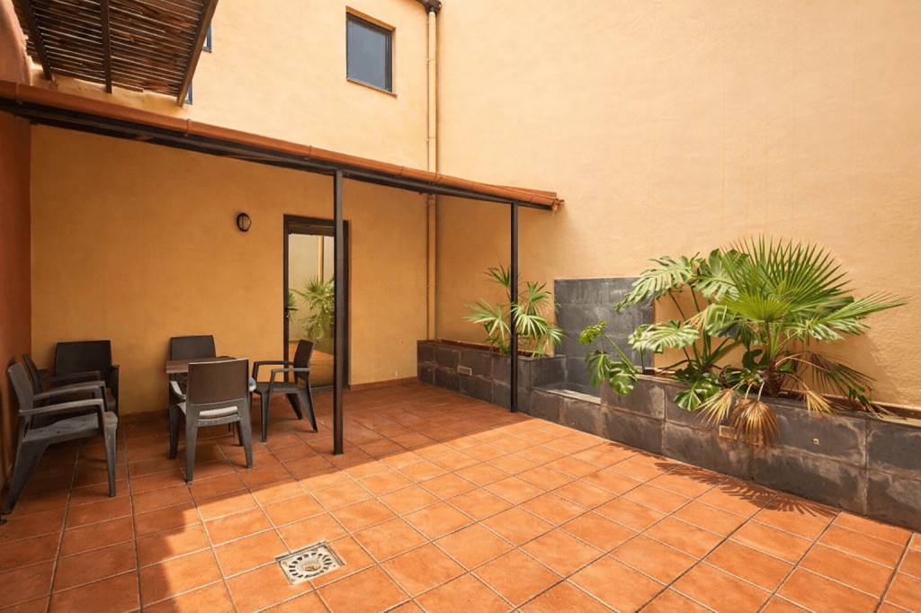 Imagen 3 de Adosada en Venta en Sant Feliu De Llobregat Barcelona CENTRE O CAN NADAL