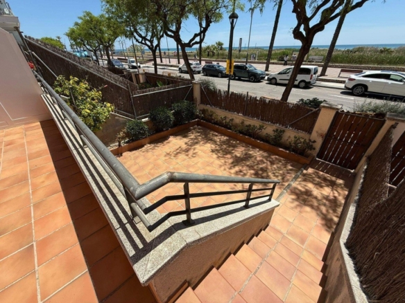 Imagen 4 de Espectacular apartamento en Paseo Marítimo de Sant Joan de Deu