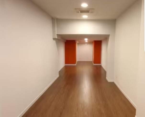 Imagen 3 de IDEAL INVERSORES . Local comercial en L Antiga Esquerra de L Eixample.