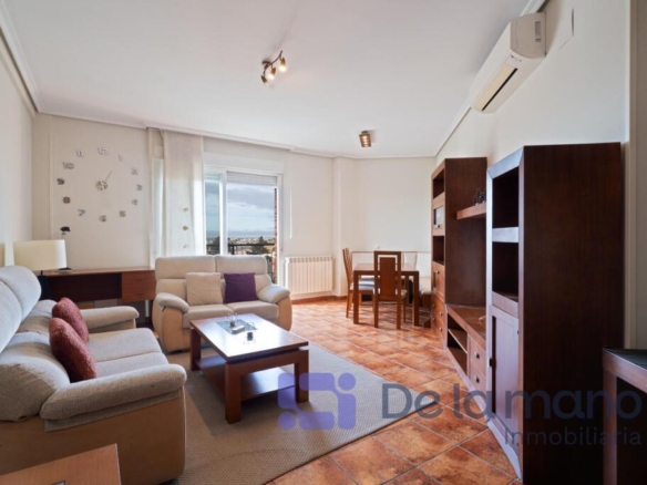 Imagen 1 de ESPECTACULAR ÁTICO CON DOS TERRAZAS EN PLENA CALLE VELÁZQUEZ