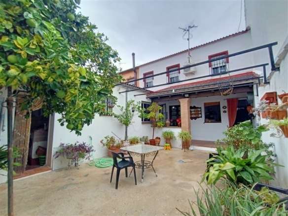 Imagen 1 de Casa-Chalet en Venta en Arriate Málaga