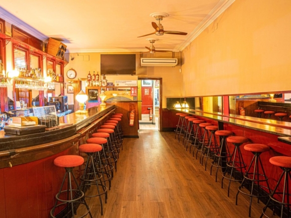 Imagen 3 de EDIFICIO MERBEYÉ – Un sorbo de historia y cultura barcelonesa en un activo patrimonial único