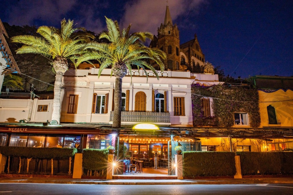 Imagen 1 de EDIFICIO MERBEYÉ – Un sorbo de historia y cultura barcelonesa en un activo patrimonial único